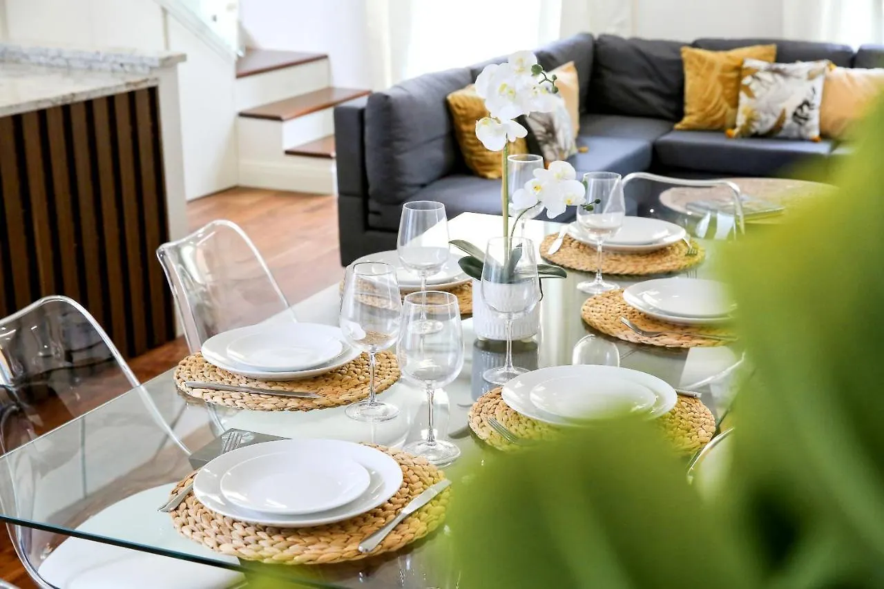 Green & Gorgeous - 3 Bedroom Getaway In The Heart Faro