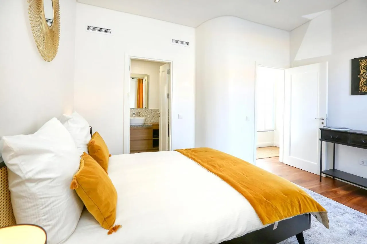 Green & Gorgeous - 3 Bedroom Getaway In The Heart Faro Portugal
