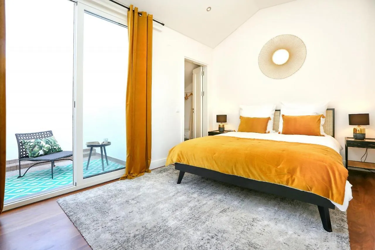 Green & Gorgeous - 3 Bedroom Getaway In The Heart Faro 0*,