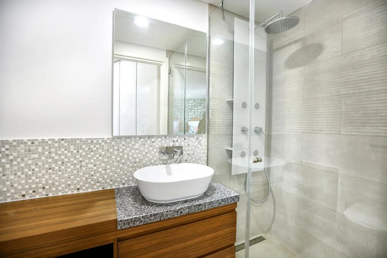 Green & Gorgeous - 3 Bedroom Getaway In The Heart Faro 0*,  Portugal
